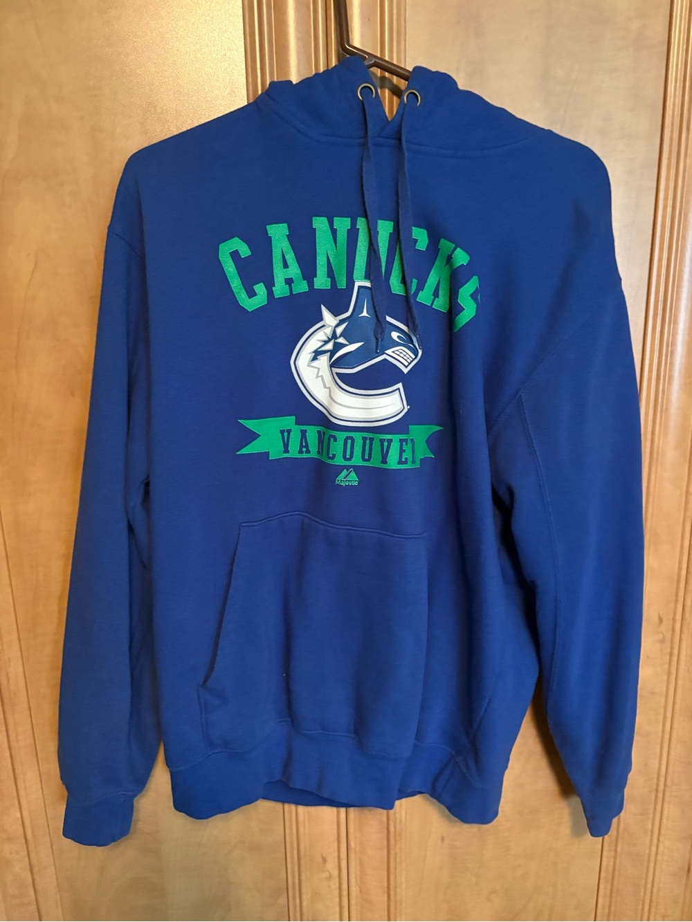 Majestic Vancouver Canucks Royal Blue Pullover Hoodie with Green Logo